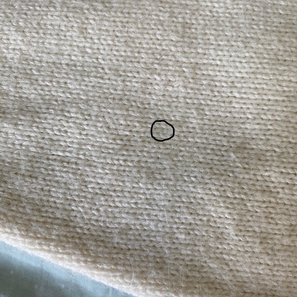 Floral cream sweater - Picture 11 of 11